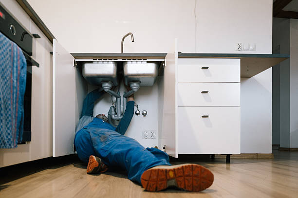 Professional Gas Line Repair technician working in Paso Robles, CA